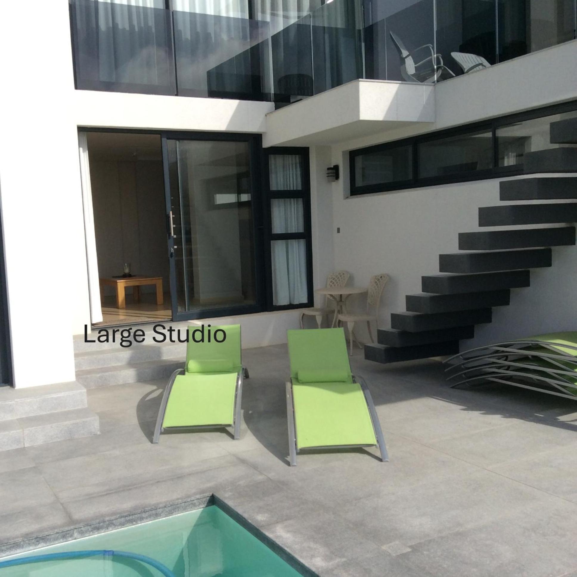 Camps Bay Cosy Studio Кейптаун Екстериор снимка
