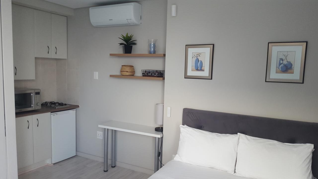 Camps Bay Cosy Studio Кейптаун Екстериор снимка