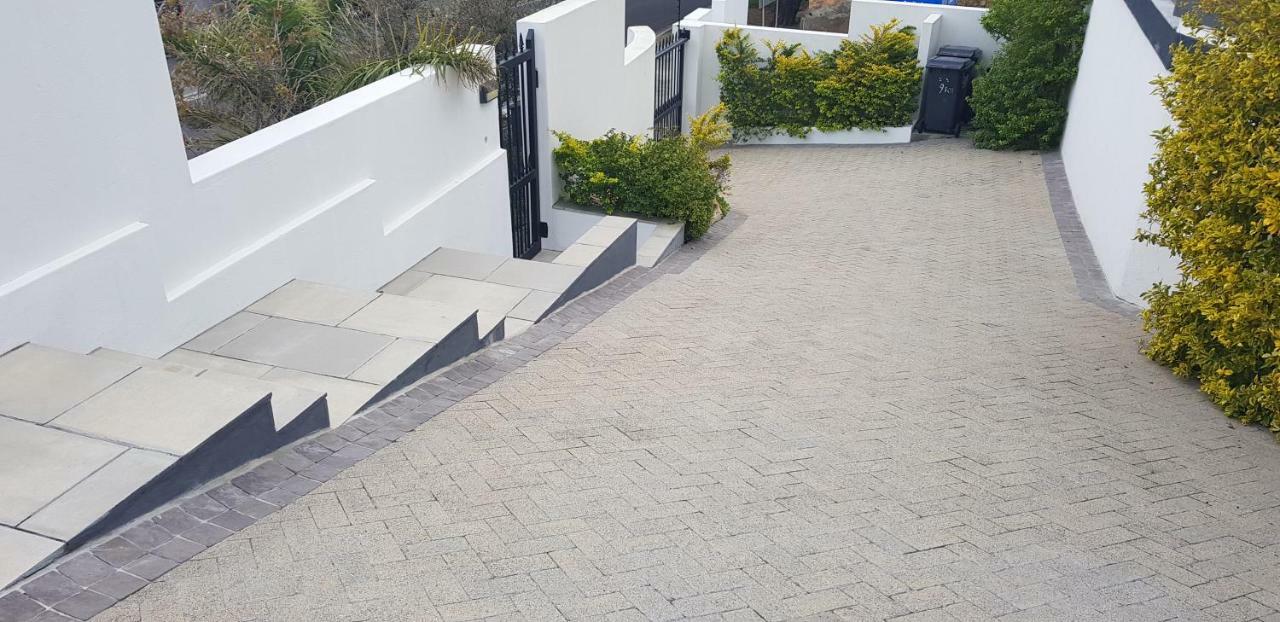 Camps Bay Cosy Studio Кейптаун Екстериор снимка