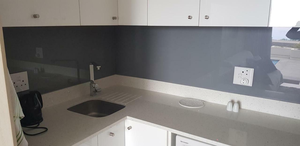 Camps Bay Cosy Studio Кейптаун Екстериор снимка